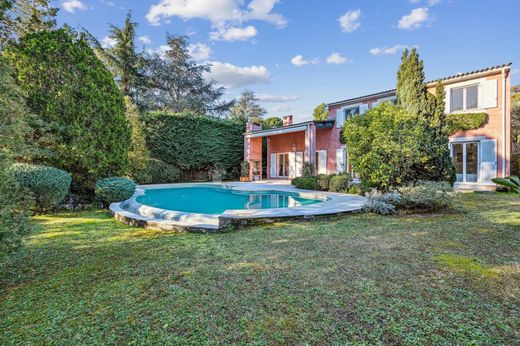 Villa in Villeneuve-Loubet, Alpes-Maritimes