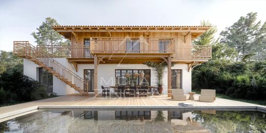 Luxury home in Pyla sur Mer, Gironde