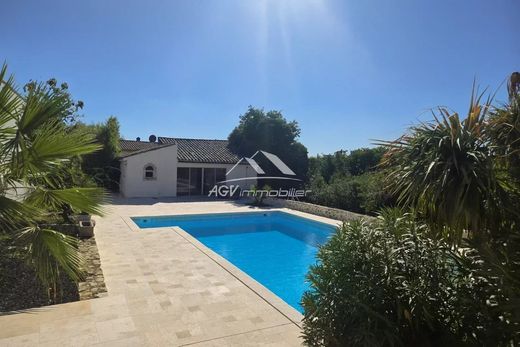 Элитный дом, Alès, Gard