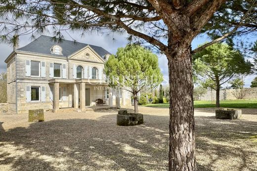 Luxury home in Angoulême, Charente