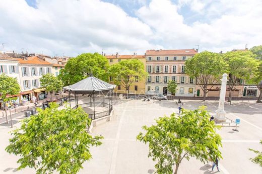 Appartementencomplex in Antibes, Alpes-Maritimes