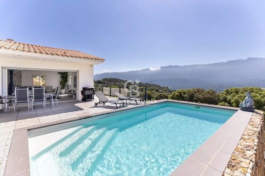 Luxury home in Monticello, Upper Corsica