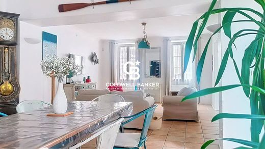 Luxury home in Le Château-d'Oléron, Charente-Maritime