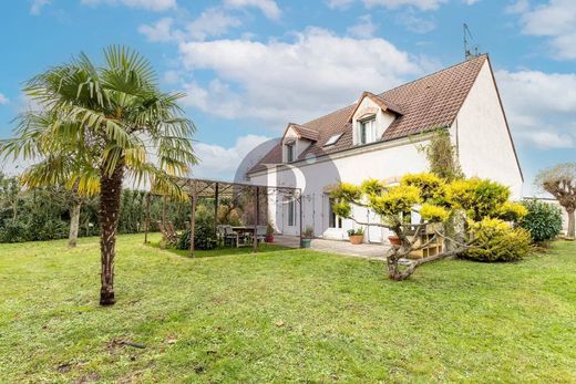 Luxe woning in Wissous, Essonne