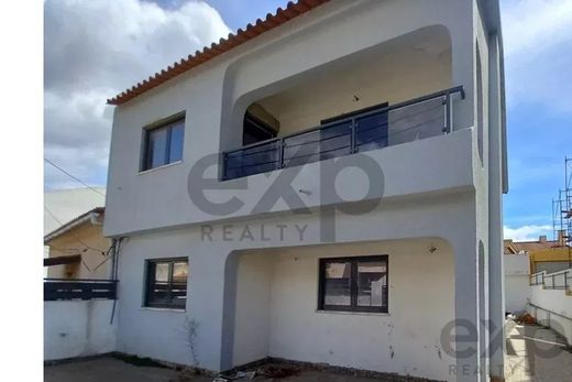 豪宅  Amora, Seixal