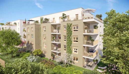 Apartament w Caluire-et-Cuire, Rhône