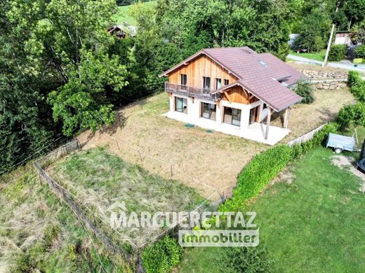 Casa de lujo en Onnion, Alta Saboya