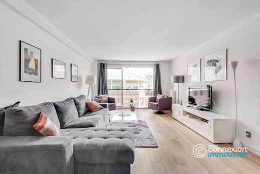 Apartment in La Muette, Auteuil, Porte Dauphine, Paris