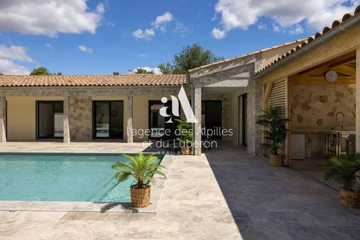 Luxury home in Maussane-les-Alpilles, Bouches-du-Rhône