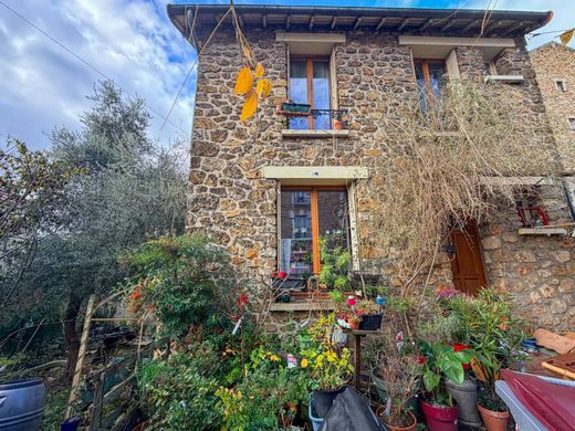 Casa di lusso a Le Raincy, Seine-Saint-Denis