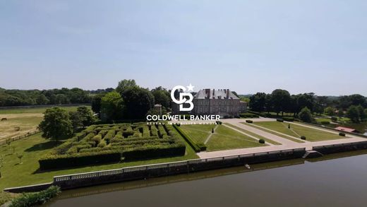 Замок, Les Herbiers, Vendée