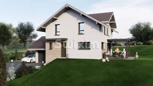 Luxe woning in Groisy, Haute-Savoie