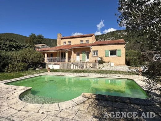 Вилла, Cuges-les-Pins, Bouches-du-Rhône