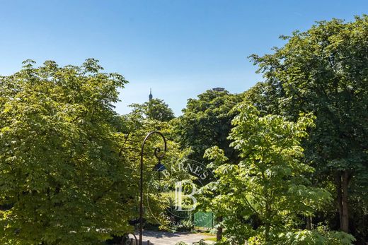 Apartment in La Muette, Auteuil, Porte Dauphine, Paris