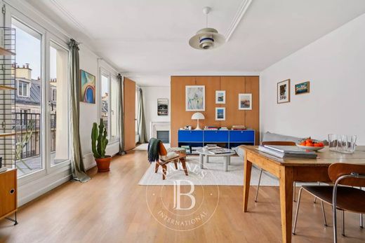 Appartement in Canal Saint Martin, Château d’Eau, Porte Saint-Denis, Paris