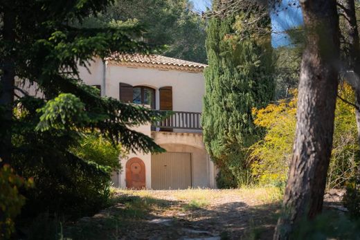 Maison de luxe à Rognes, Bouches-du-Rhône