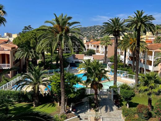 Apartment in Golfe-Juan, Alpes-Maritimes