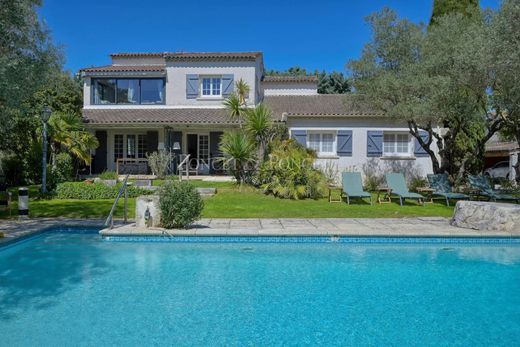 Casa di lusso a Saint-Mamert-du-Gard, Gard