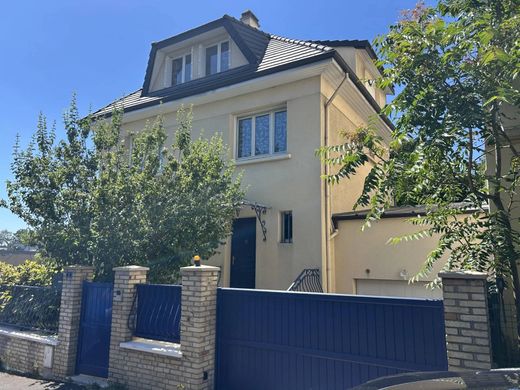 Luxury home in Arcueil, Val-de-Marne