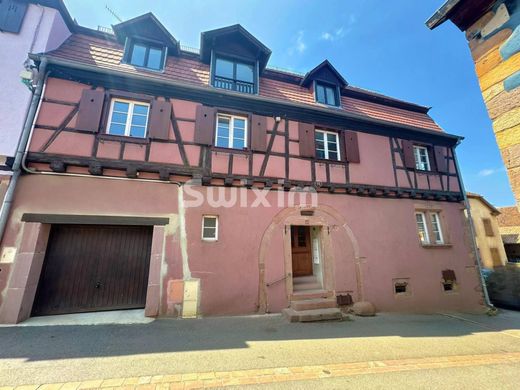 Residential complexes in Zellenberg, Haut-Rhin