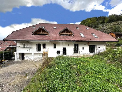 Luksusowy dom w Talloires, Haute-Savoie