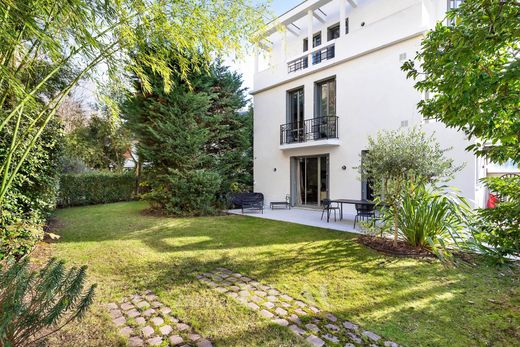 Maison de luxe à La Muette, Auteuil, Porte Dauphine, Paris