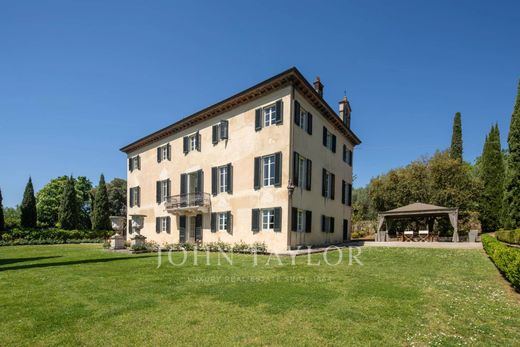 Villa in Lucca, Provincia di Lucca
