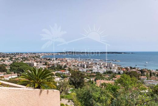 Luxe woning in Golfe-Juan, Alpes-Maritimes