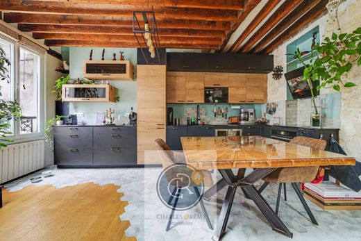 Apartment / Etagenwohnung in Bastille, République, Nation-Alexandre Dumas, Paris