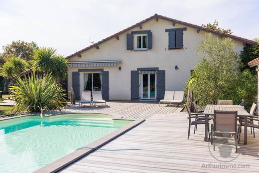 Maison de luxe à Sanguinet, Landes