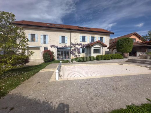 Maison de luxe à Vanzy, Haute-Savoie