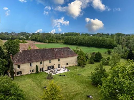 Luxury home in Les Avenières, Isère