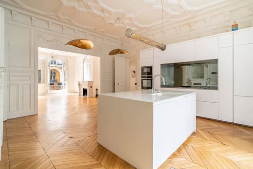 Apartment in Monceau, Courcelles, Ternes, Paris