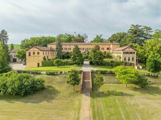 Villa en Valenza, Alessandria