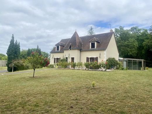 Villa a Savonnières, Indre-et-Loire