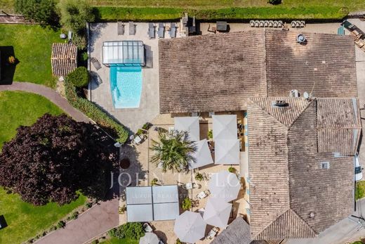 Luxury home in Sainte-Terre, Gironde