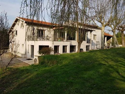 Luxury home in La Tour-de-Salvagny, Rhône
