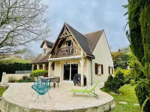Luxus-Haus in Chamarande, Essonne