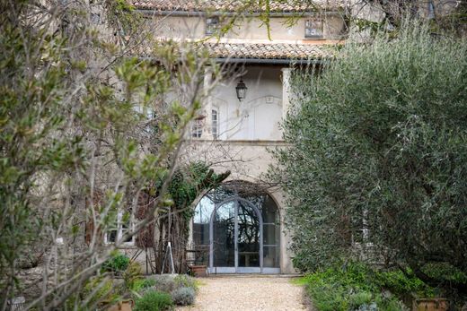 Luxury home in Uzès, Gard