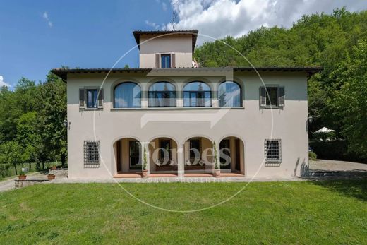 Villa a Reggello, Firenze