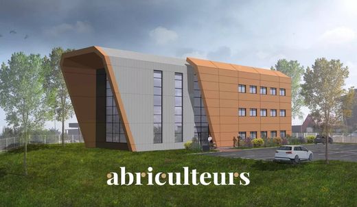Office in Chartres, Eure-et-Loir