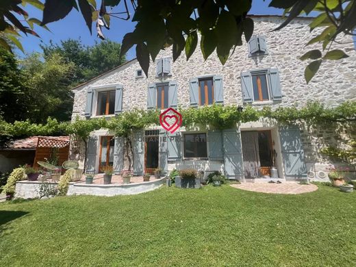 Luxury home in Saint-Pierre-de-Rivière, Ariège