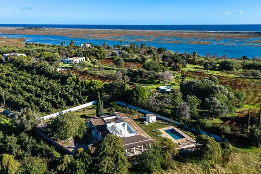 Luxury home in Luz de Tavira e Santo Estêvão, Tavira