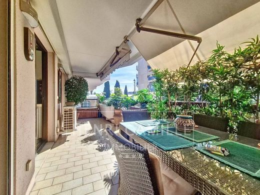 Apartment in Cannes, Alpes-Maritimes