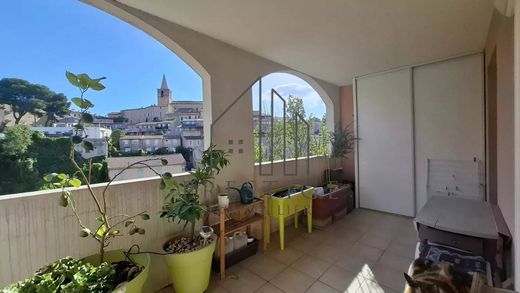 Apartment in Aubagne, Bouches-du-Rhône