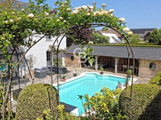 Villa in Waterloo, Province du Brabant Wallon