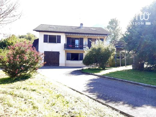 Maison de luxe à Lépin-le-Lac, Savoie