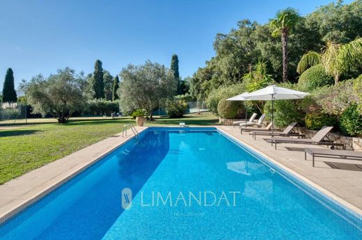 Villa in Auribeau-sur-Siagne, Alpes-Maritimes