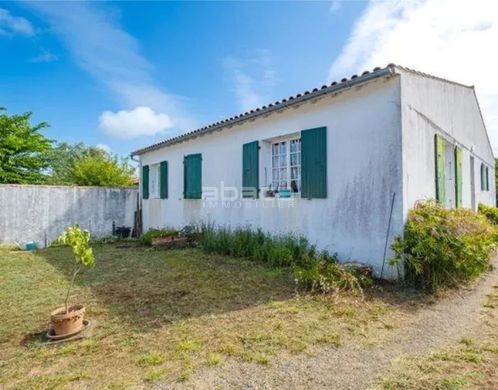 Casa di lusso a Le Bois-Plage-en-Ré, Charente-Maritime