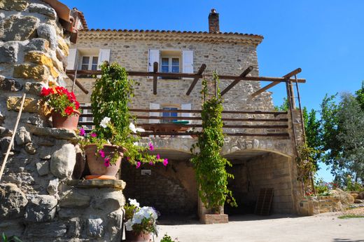 Rural or Farmhouse in Saint-Martin-de-Valgalgues, Gard